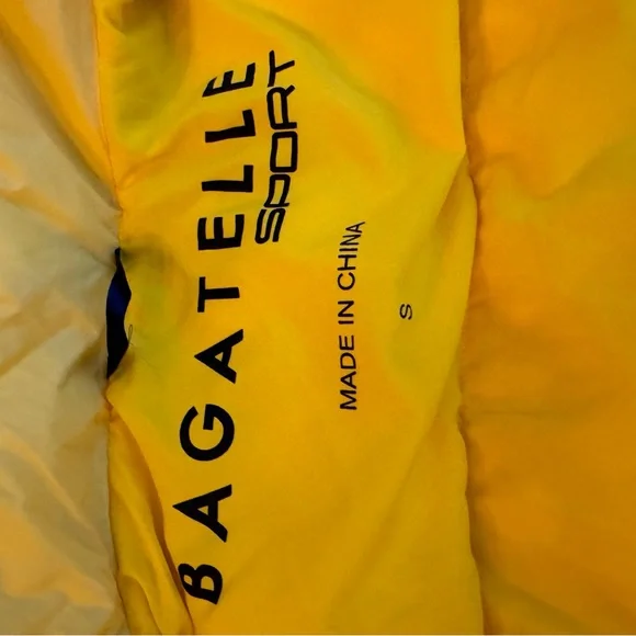 Ultra lightweight, extra warm Bagatelle puffer jacket with removable hood - Picture 7 of 7